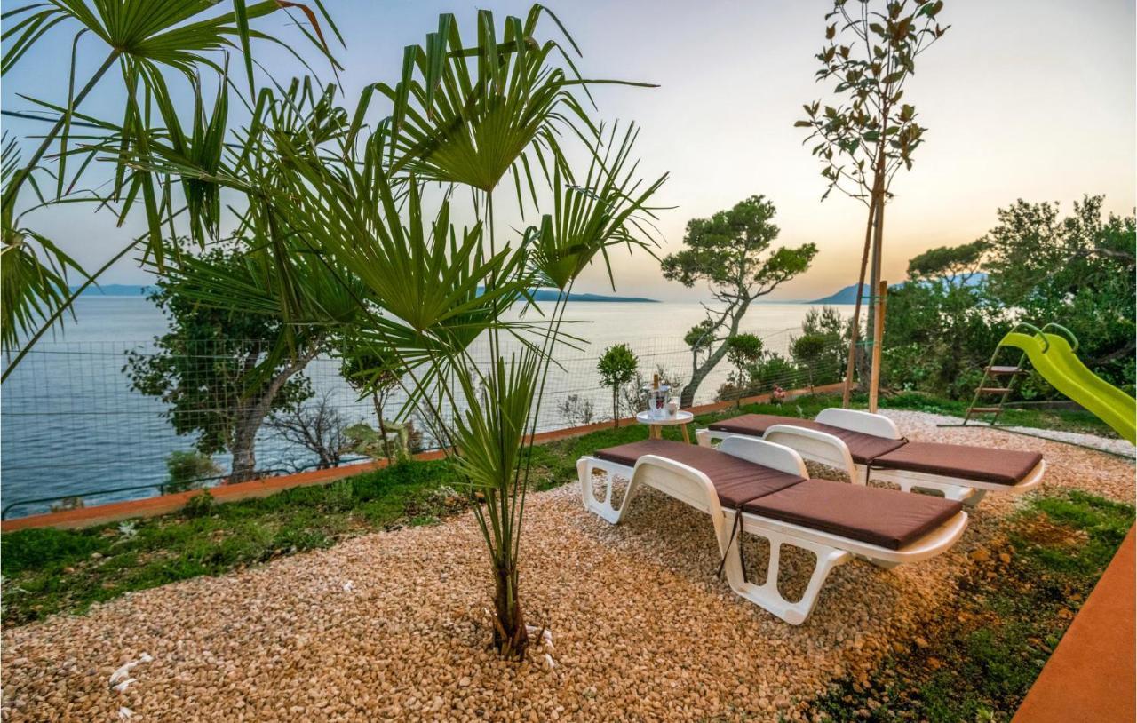 Holiday Home Villetta Belveder 巴什卡沃达 外观 照片