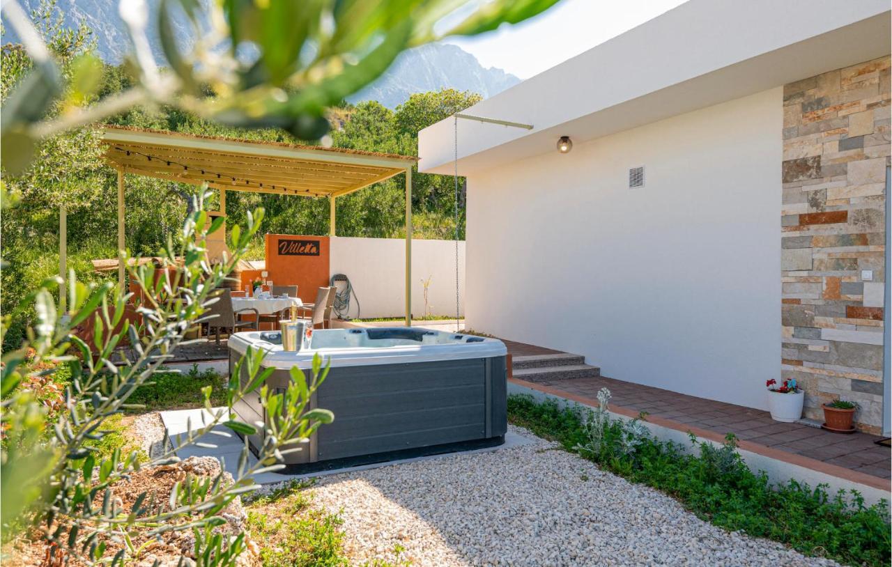 Holiday Home Villetta Belveder 巴什卡沃达 外观 照片