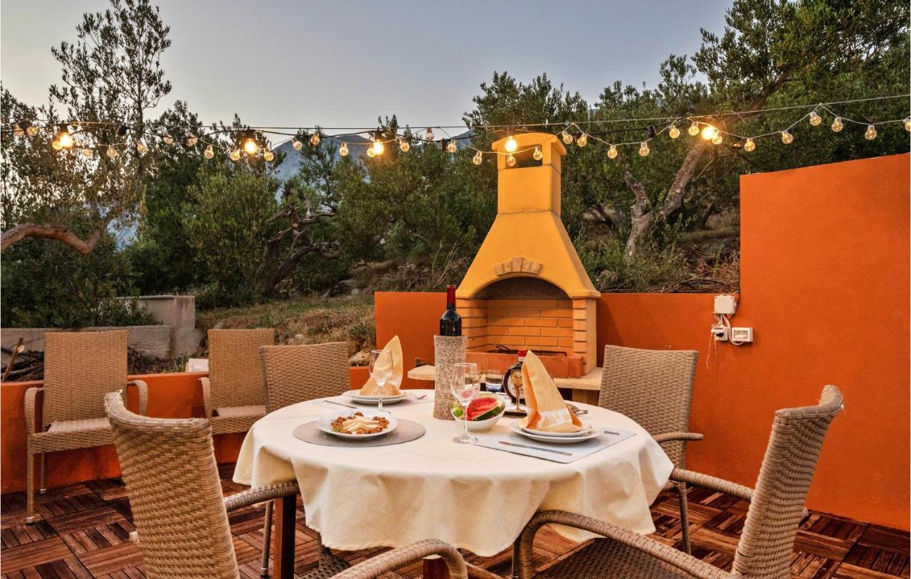 Holiday Home Villetta Belveder 巴什卡沃达 外观 照片